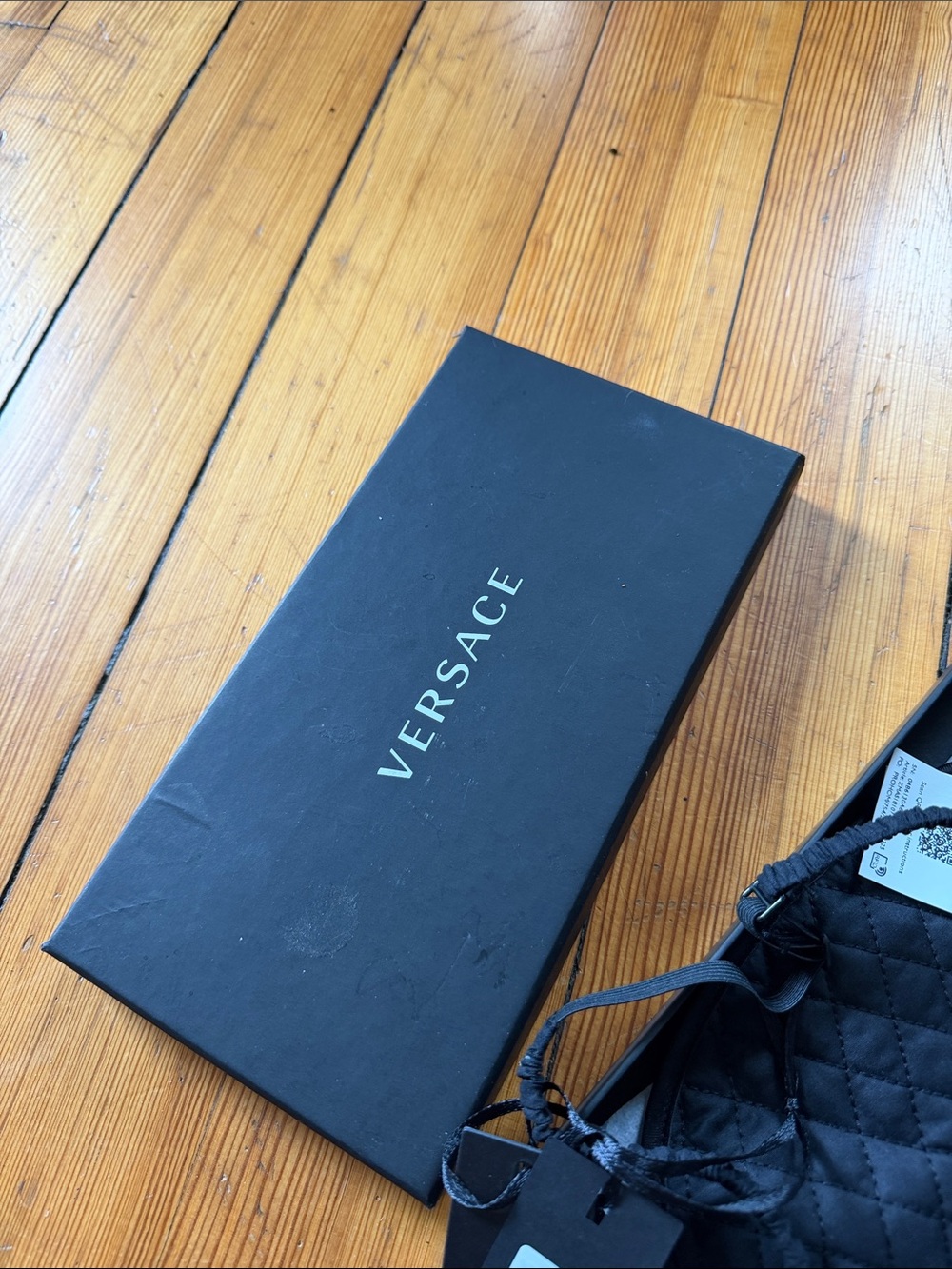 Versace Black & Gold Medusa Eye Mask - Picture 3 of 3
